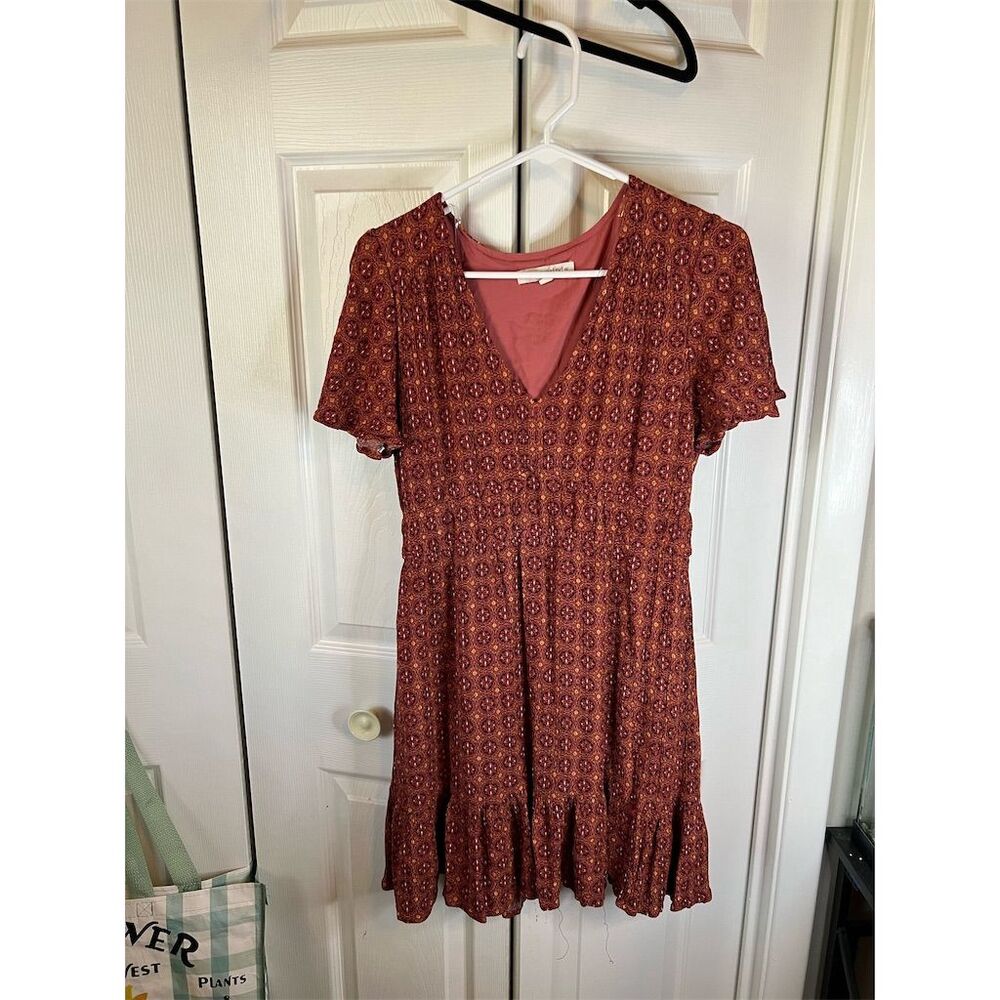 Rewind Women's A-line Dress L Crimson Daisy Print Knee Length V-Neck Ruf…